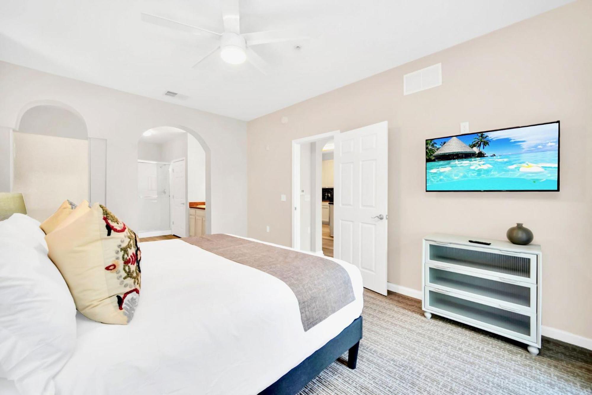Modern 3Br Condo Near Disney- Pool And Hot Tub أورلاندو المظهر الخارجي الصورة